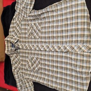 Wrangler Western Short Sleeve Button Up